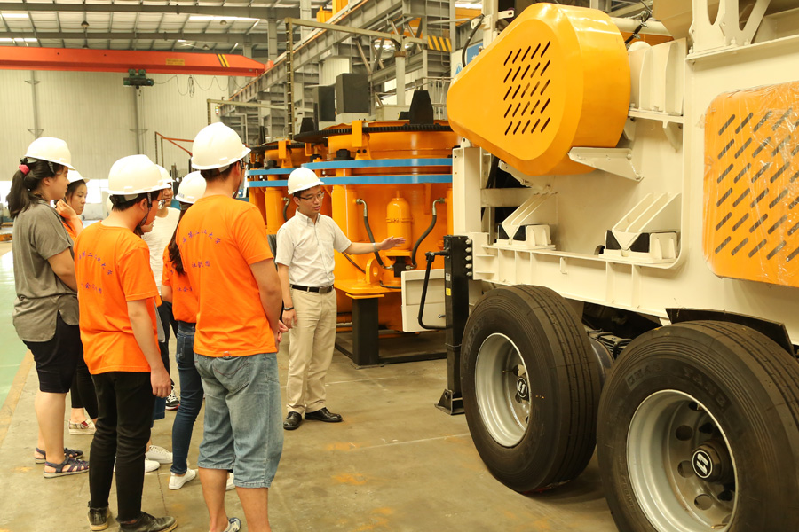 上海第二工业大学研究生社会实践团就建筑垃圾资源化课题到山美股份参观学习