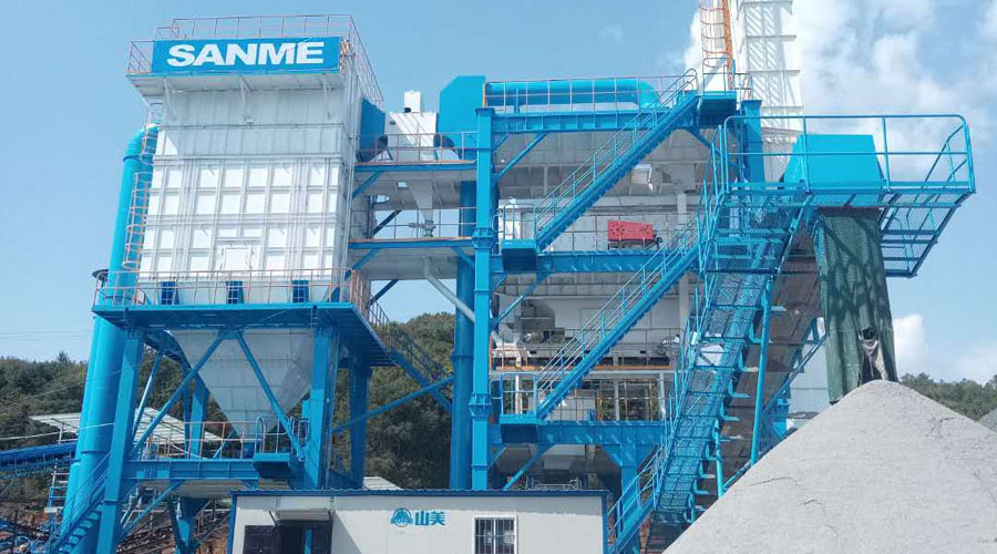 山美破碎机力量代言人-欧洲大力士伊万.萨夫金