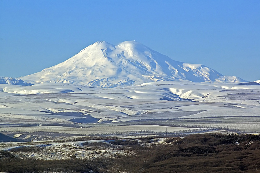骄傲！山美股份欧洲员工勇攀欧洲第一峰-厄尔布鲁士峰