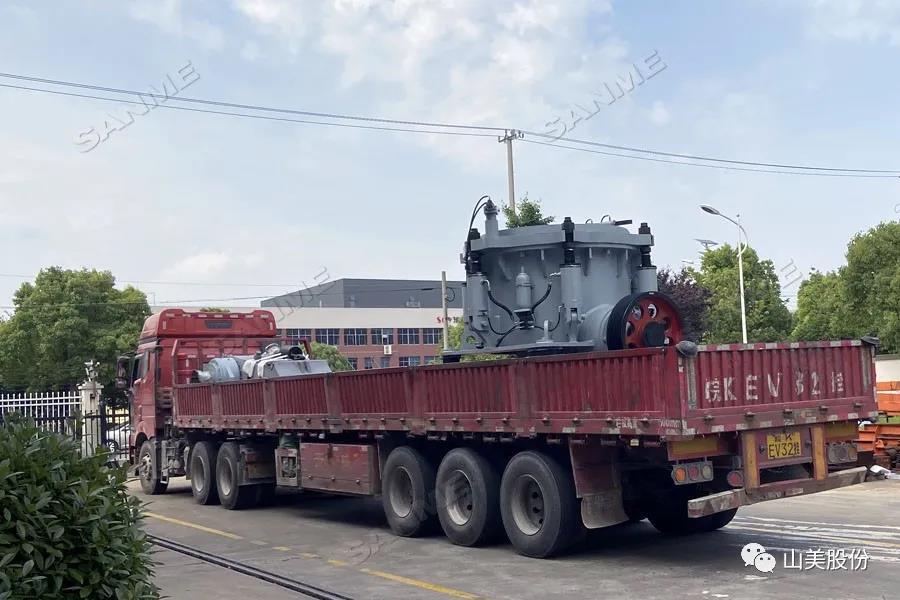 发货季｜山美股份高性能破碎筛分装备发往江西，助力当地基建项目建设及建筑固废资源化