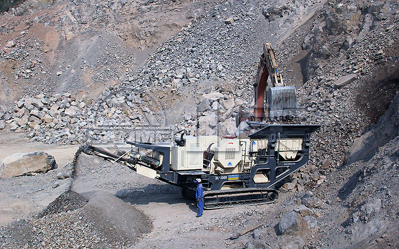 节能环保油电两用履带移动竞速体育appMP-J