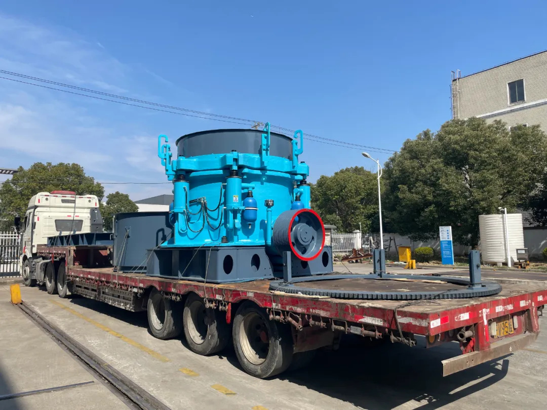 山美E-SMS欧星系列液压圆锥破碎机施工现场（二）